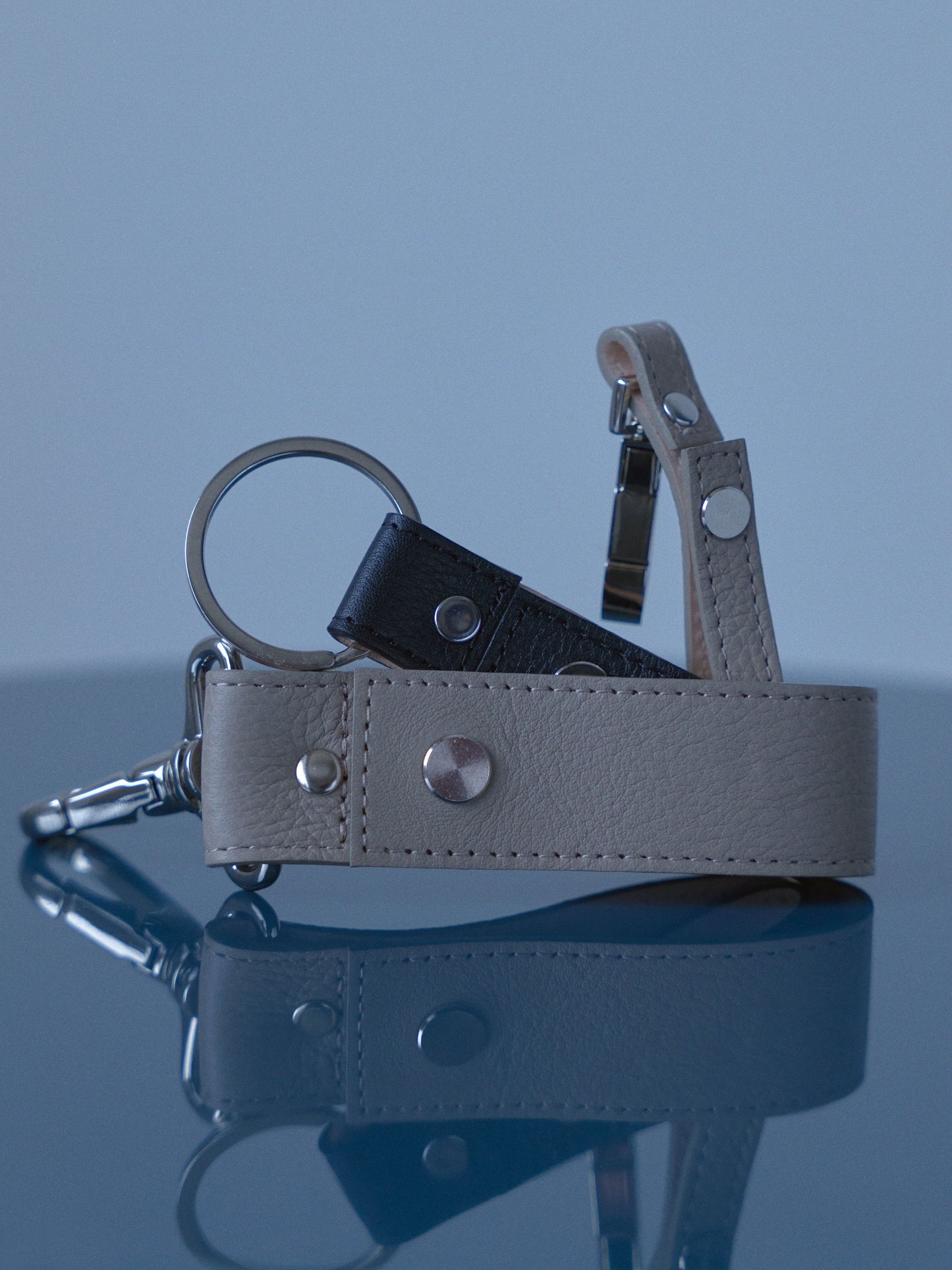 Assorted Leather Holders(Gray)