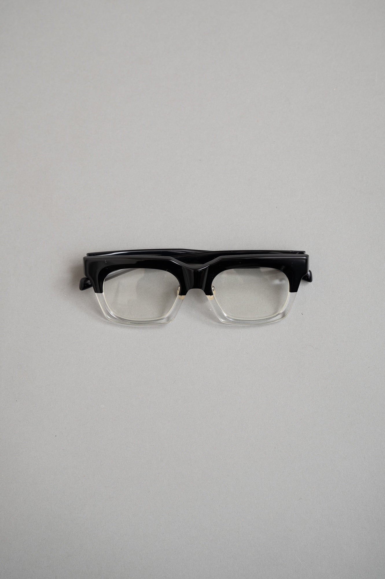 【PRE ORDER】FN-03E I_A(BLACK × CLEAR TWO-TONE)