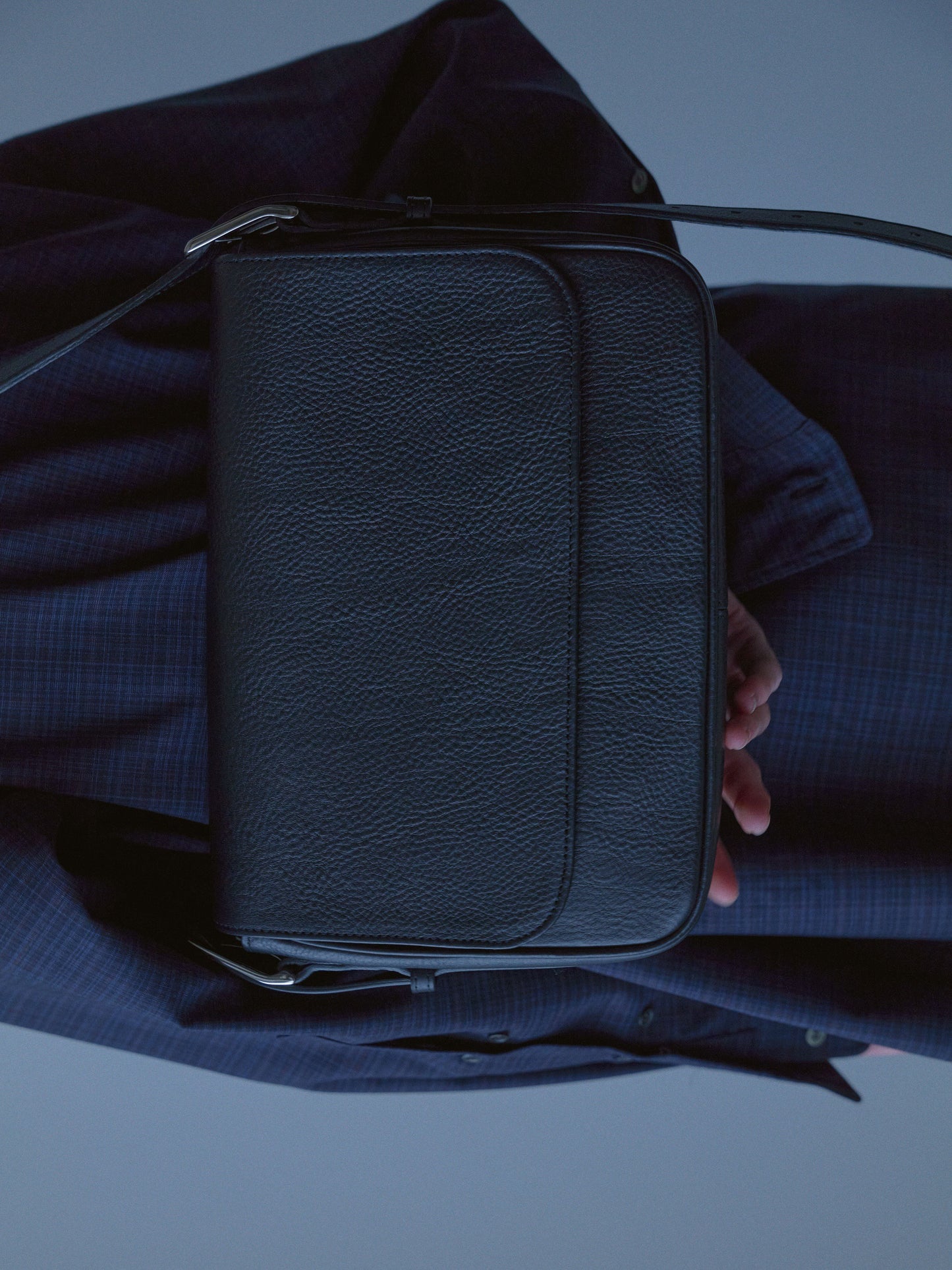 Leather Shoulder Bag [Dumbo](Black)
