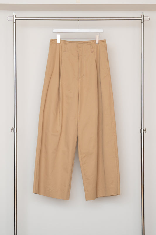 【PRE ORDER】Tuck Wide Trousers(Beige)