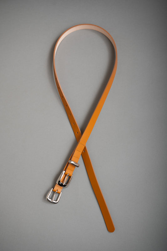 【PRE ORDER】Elongated [Leather Belt](Camel)