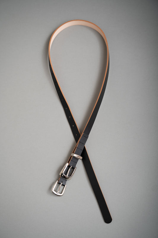 【PRE ORDER】Elongated [Leather Belt](Black)