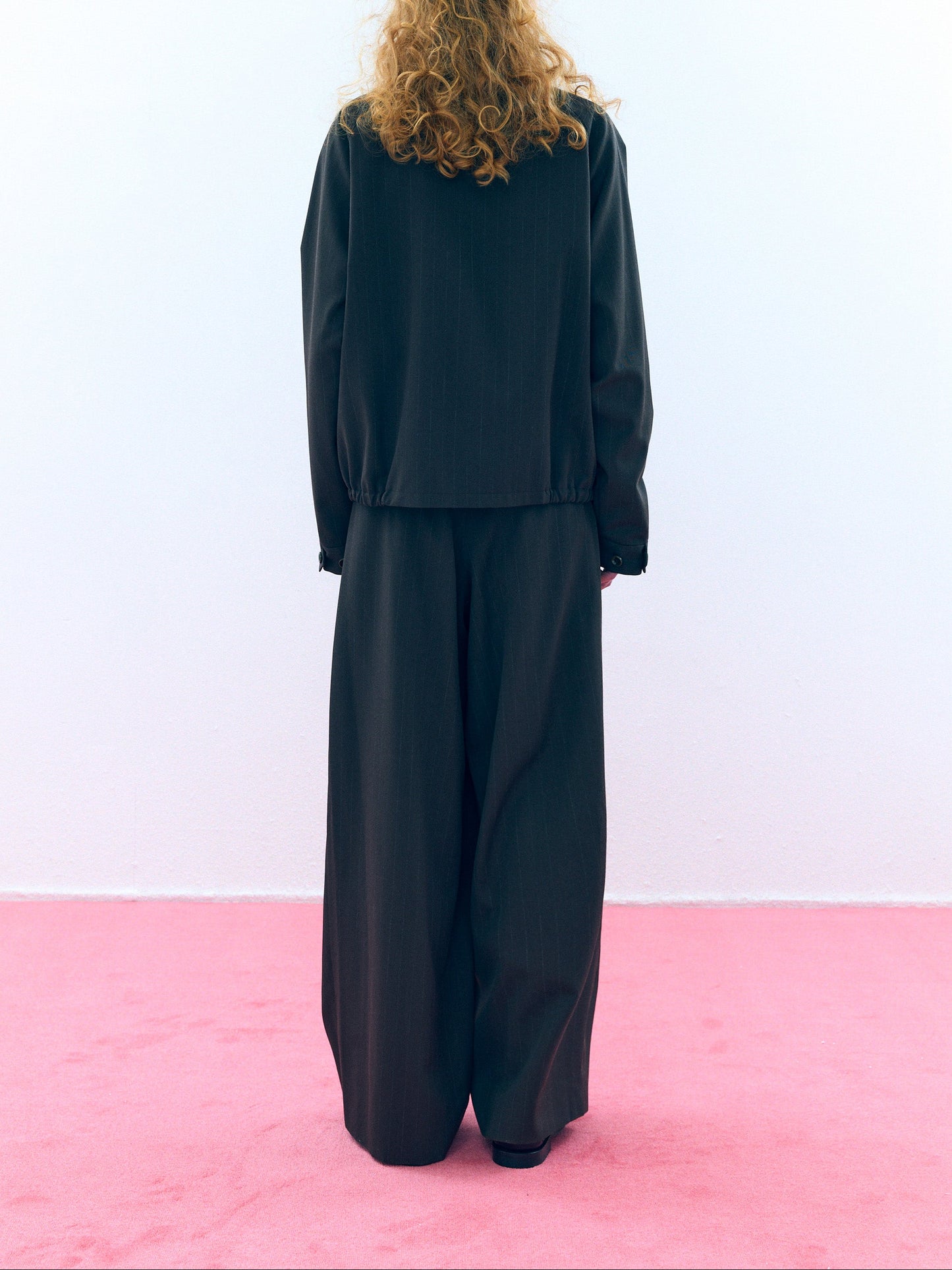 【Pre Order】Tuck Wide Trousers ( Khaki Stripe )