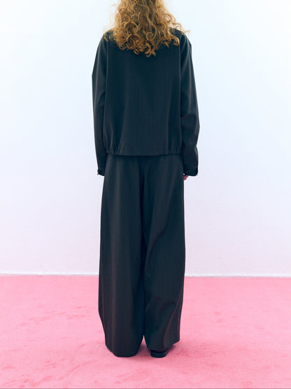 【Pre Order】Tuck Wide Trousers ( Khaki Stripe )