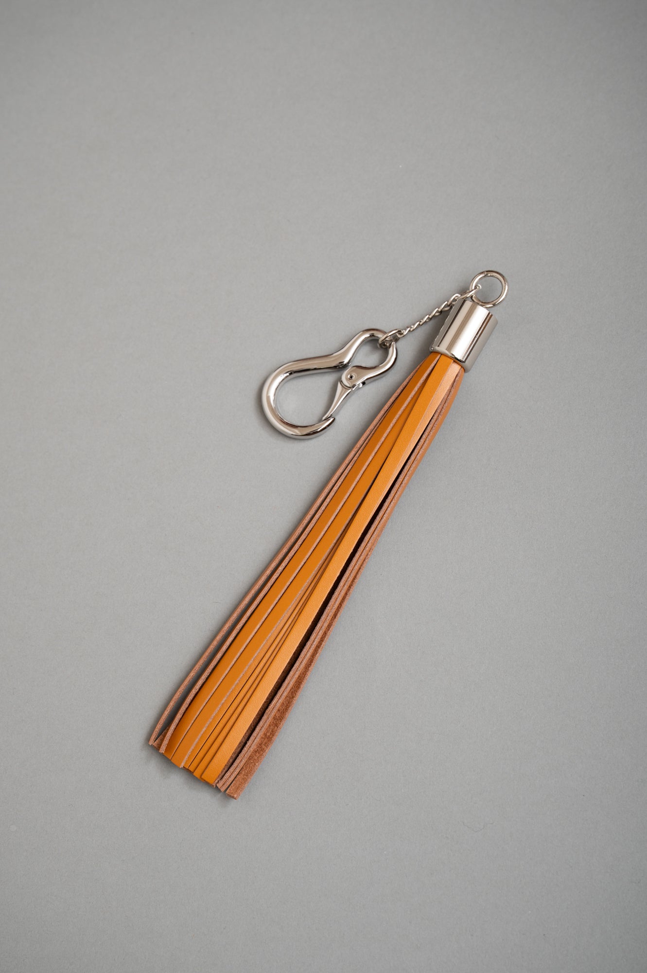 【PRE ORDER】AttachmentT [Leather Fringe Charm](Lavender)