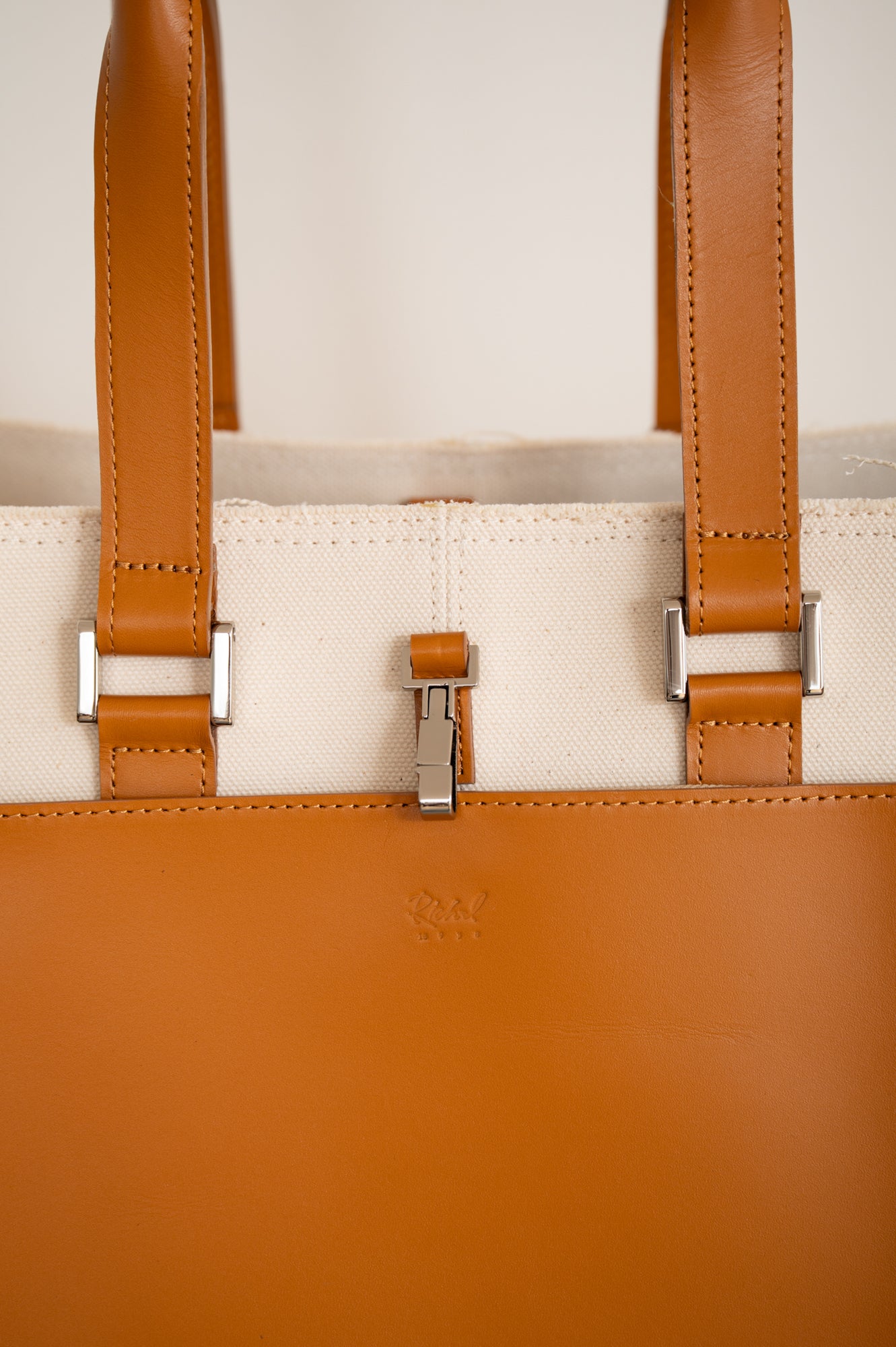 【PRE ORDER】T.Rectangle [Leather Helmet Bag・Tote](Black)