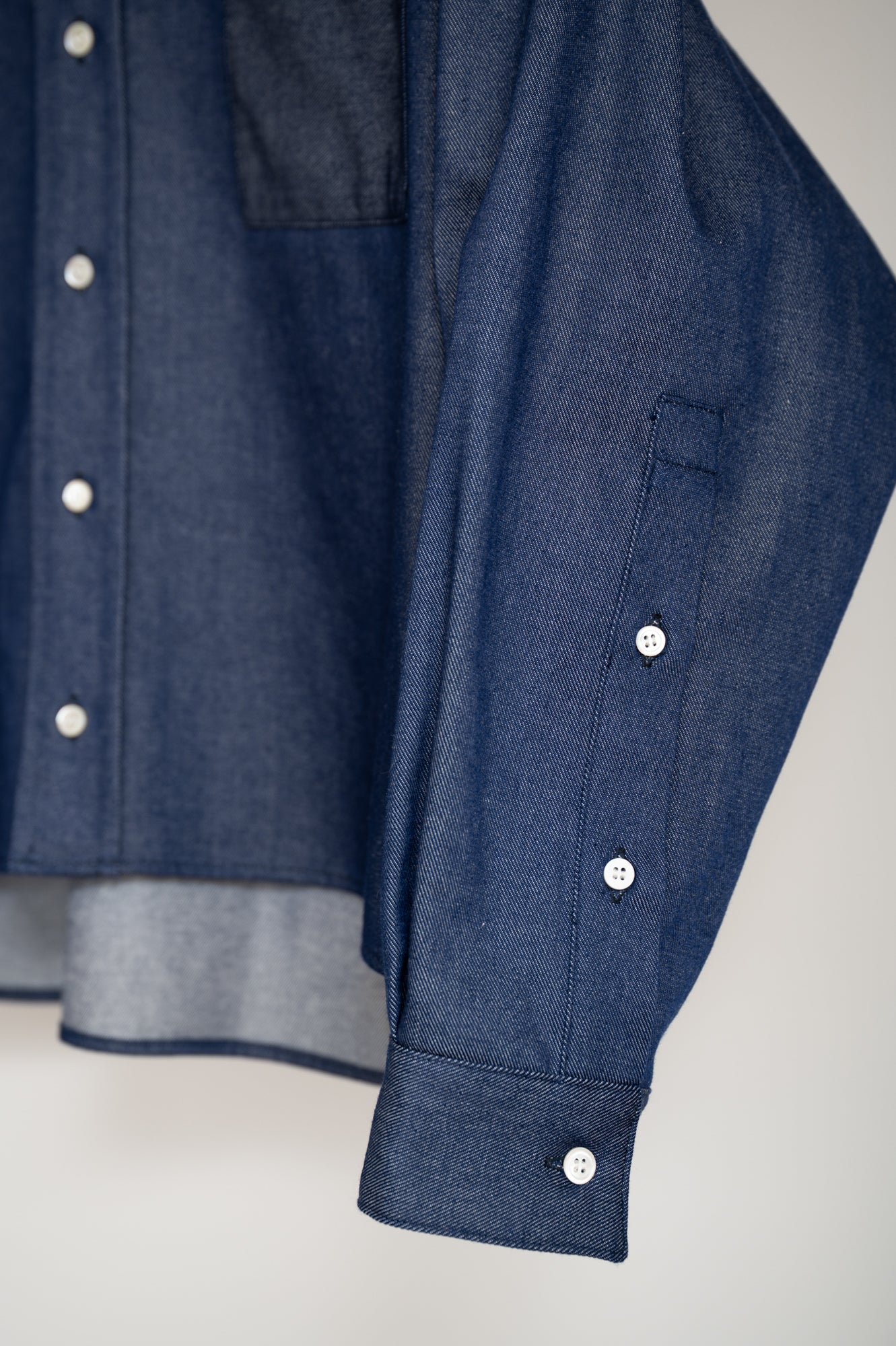 【PRE ORDER】Cropped Pocket Shirt(Black)
