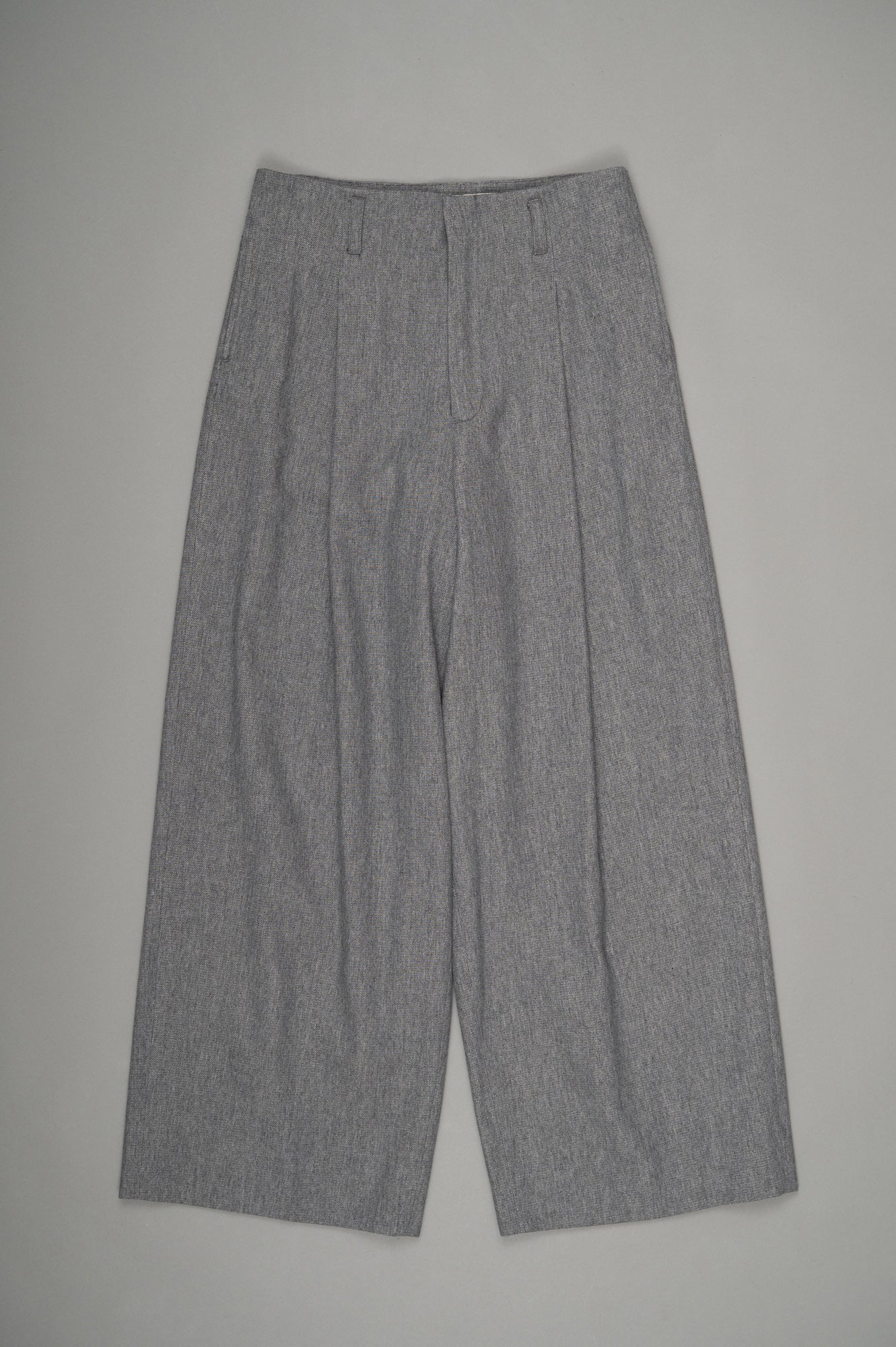 Tucked Wide Trousers (Gray)