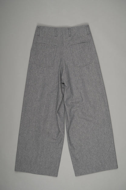 Tucked Wide Trousers (Gray)