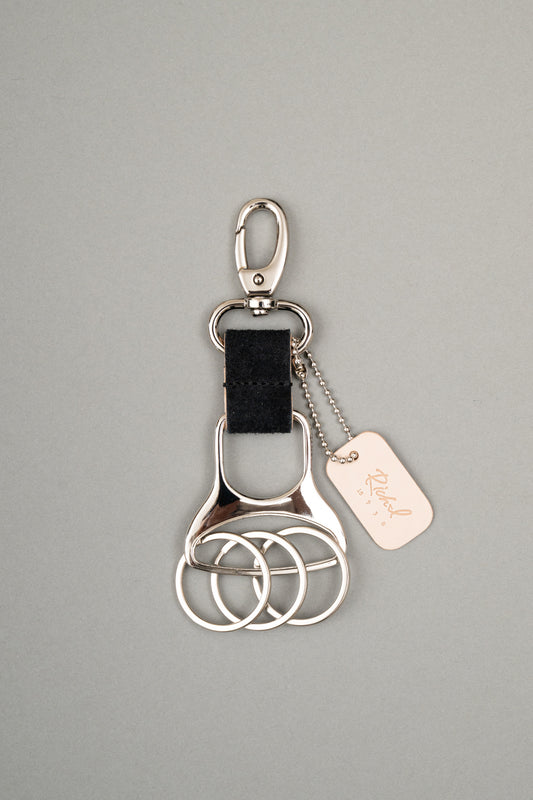 【Pre Order】W Ring Keychain ( Black )