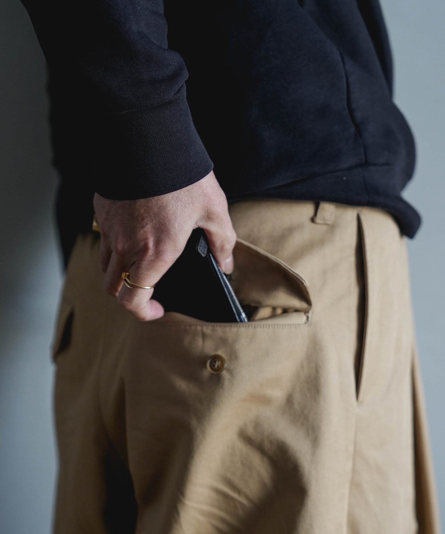 LEATHER MINI CARDCASE (Carabiner Model)