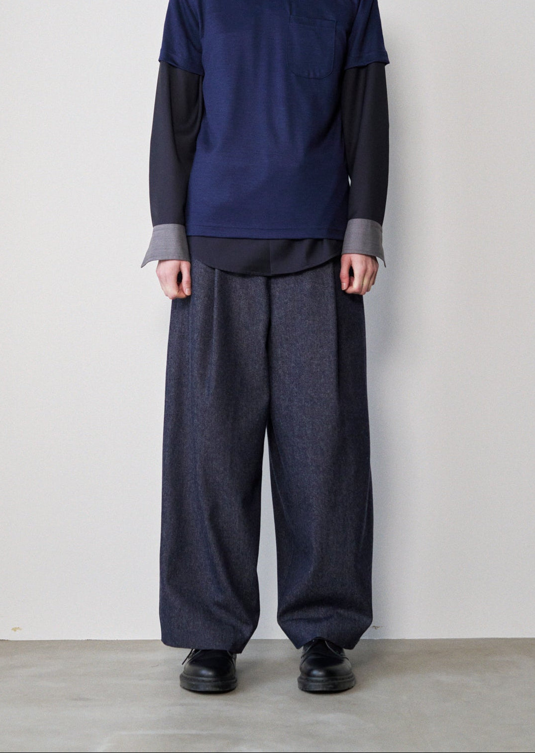 Tucked Wide Trousers (Indigo)